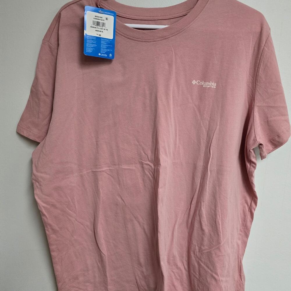 Columbia Sportswear women's Performance Fishing Gear (PFG) crewneck t-shirt NWT